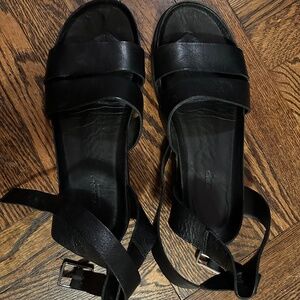 Vagabond Leather Sandals